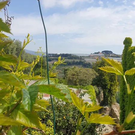 Casa Di Ingrida Bussana Vecchia