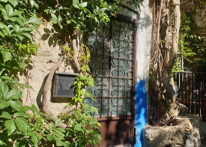 Casa Di Ingrida Bussana Vecchia